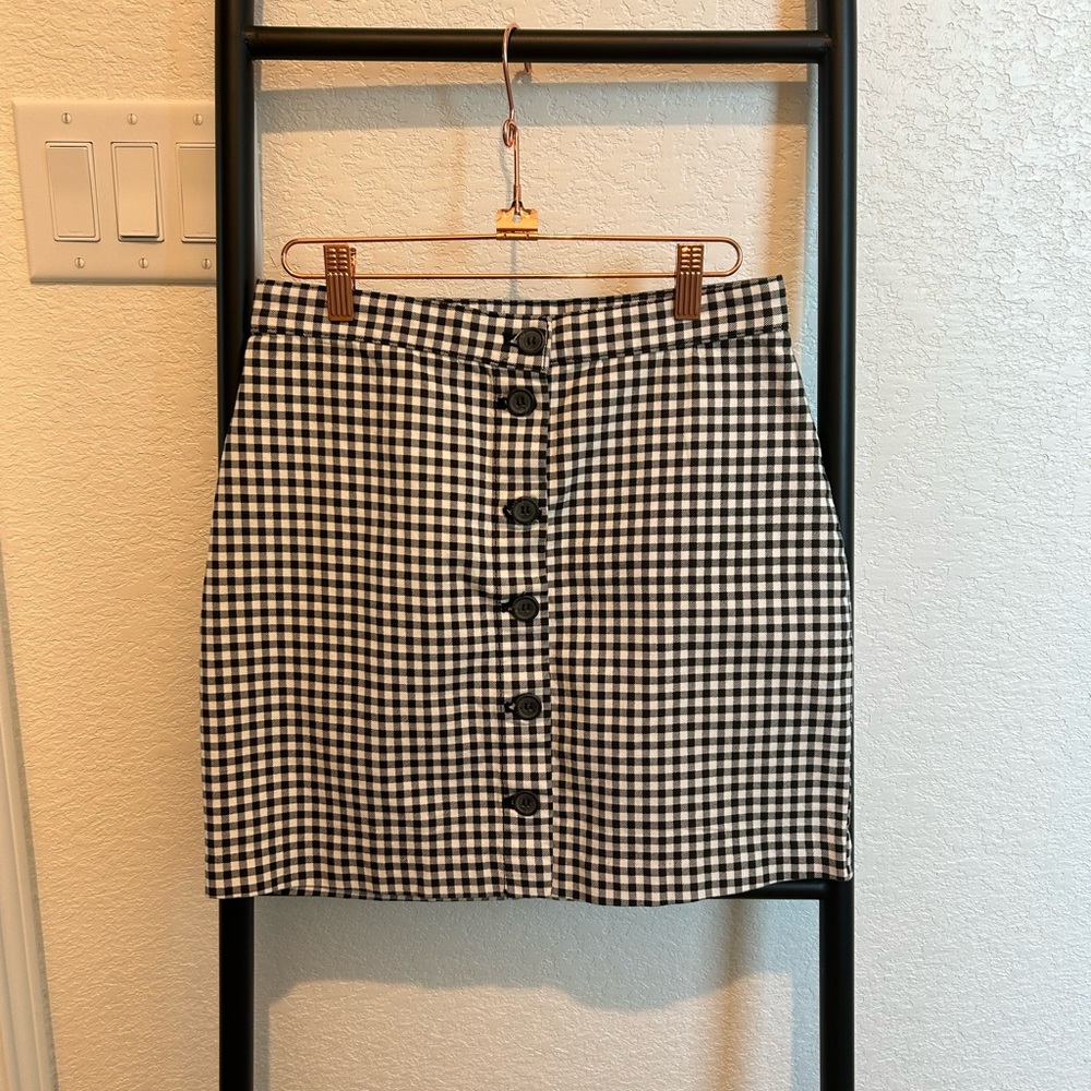Divided Checkered button down skirt